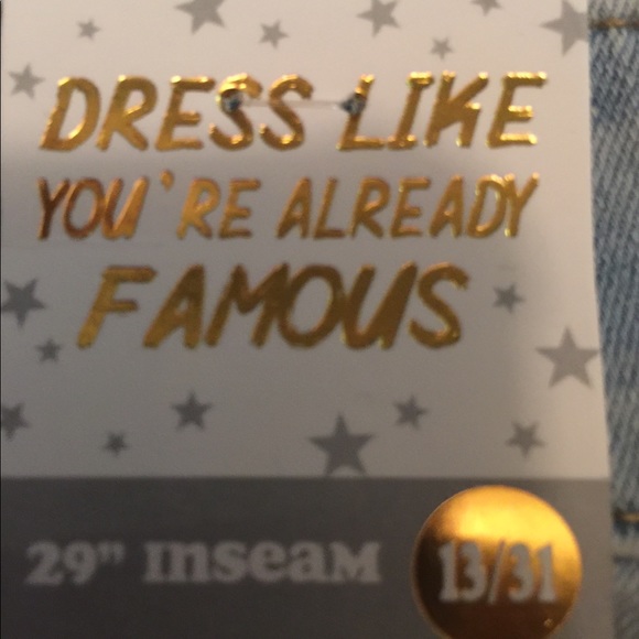 Bandanna Patched Jeans - Picture 13 of 13